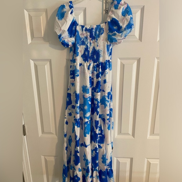 Amazon floral midi dress. - Picture 3 of 7